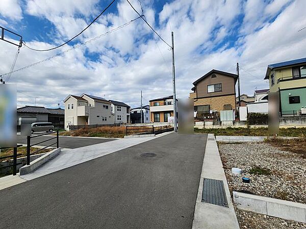 前面道路＆現地土地
