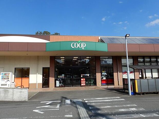 ユーコープミアクチーナ鶴巻店 徒歩21分。 1670m