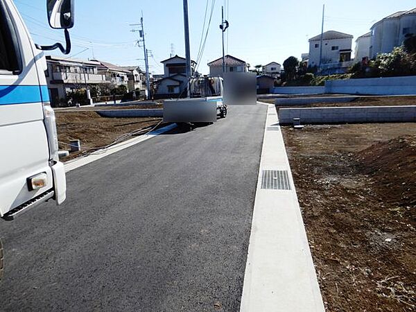 前面道路＆現地土地