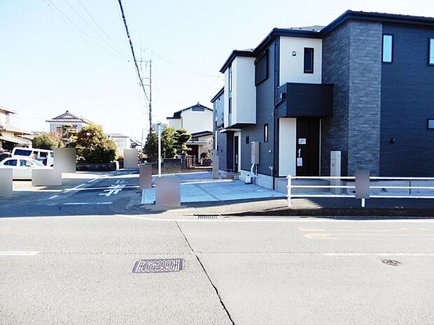 前面道路＆現地土地