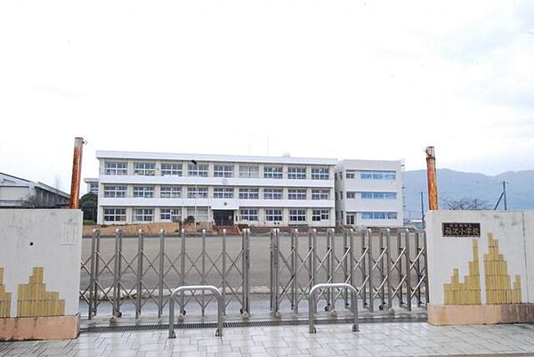 南足柄市立/福沢小学校 徒歩10分。 730m