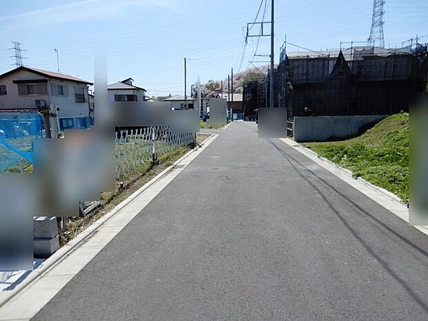 前面道路&現地土地