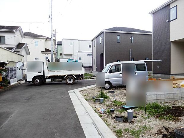 前面道路&外観