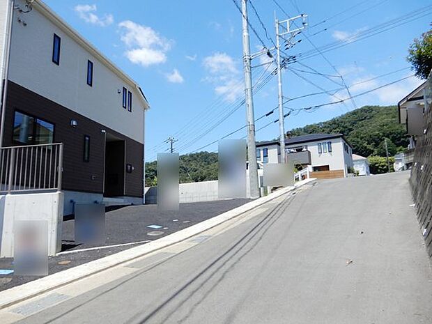 前面道路&外観