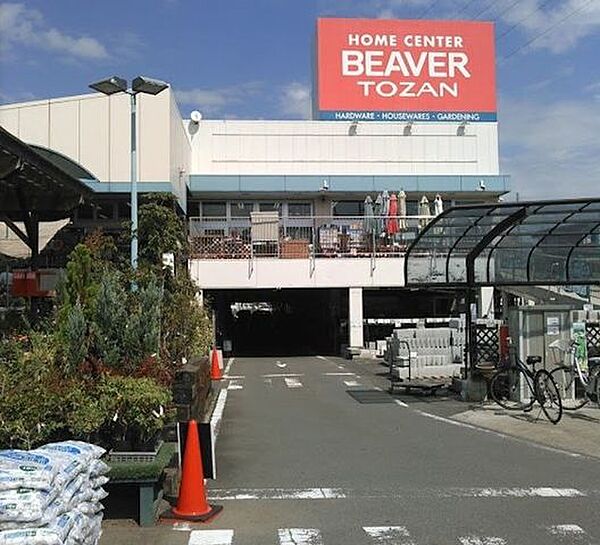 ビーバートザン富水店 徒歩28分。 2210m