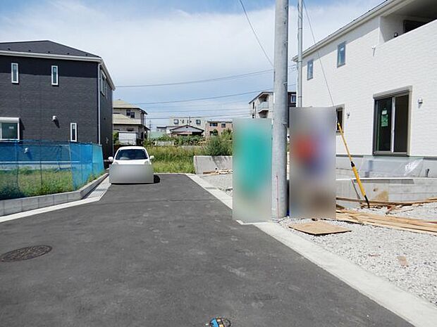 前面道路&外観
