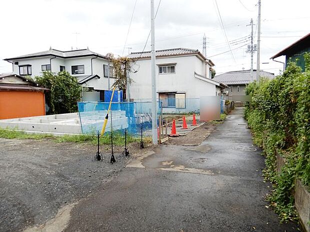 前面道路&外観