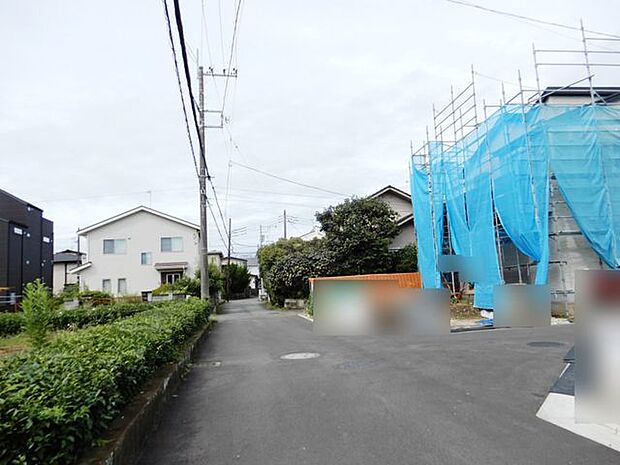 前面道路&外観