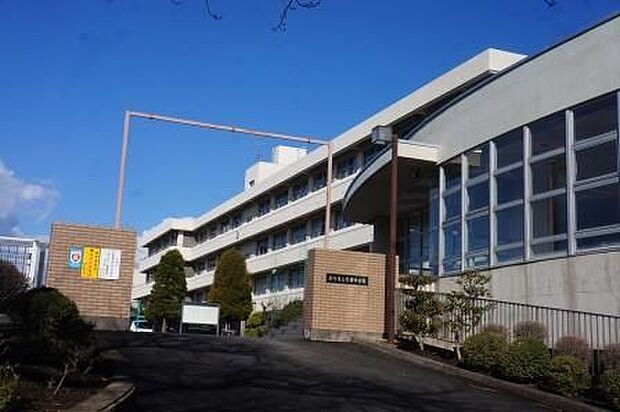 秦野市立大根中学校 徒歩10分。 790m