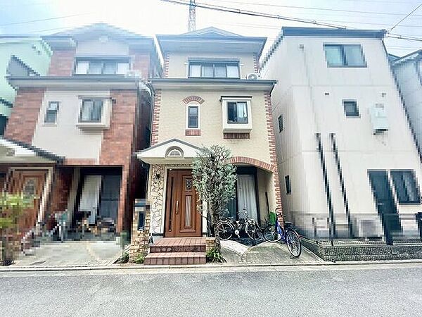 外観：327001687179