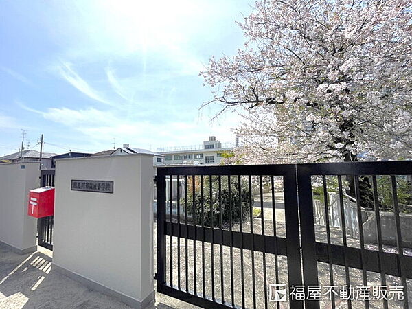 寝屋川市立東小学校