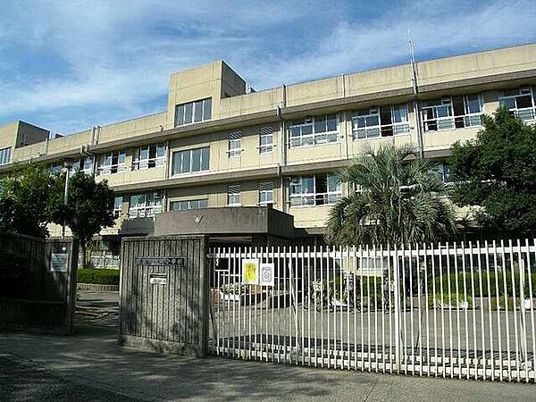 茨木市立西小学校