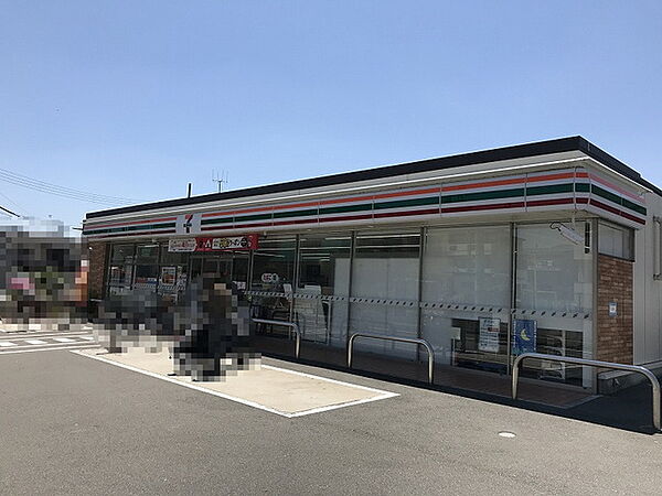 セブンイレブン茨木鮎川1丁目店