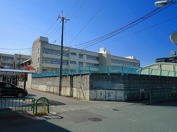 茨木市立天王中学校