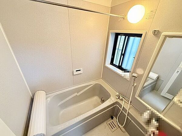 ※写真中の家具・調度品は売買対象に含まれません。