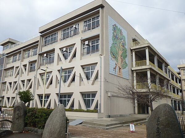 豊中市立高川小学校