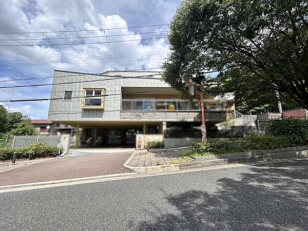 東泉丘ひだまり保育園