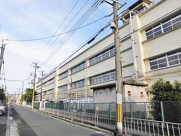 東大阪市立長栄中学校