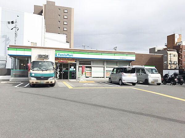 ファミリーマート東大阪御厨栄町店