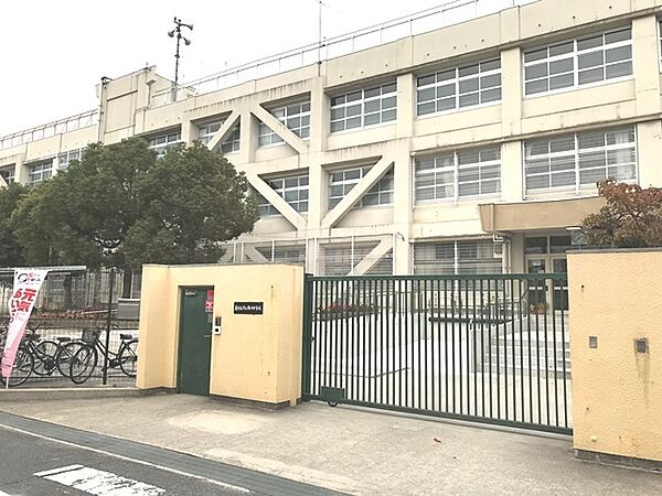 東大阪市立弥刀中学校