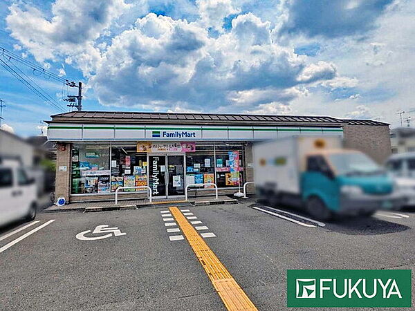 ファミリーマート 北山栗栖町店