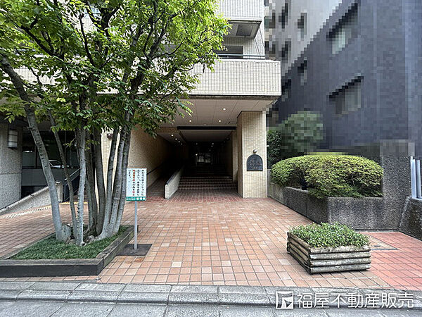 エントランスを拡大表示