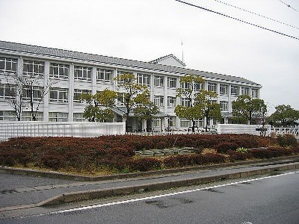 守山市立明富中学校