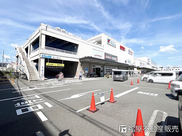 万代 堺高須店