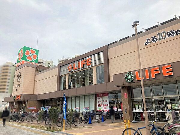 ライフ堺駅前店