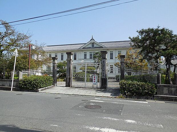 近江八幡市立八幡小学校