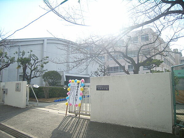 高槻市立寿栄小学校