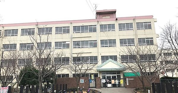 高槻市立玉川小学校