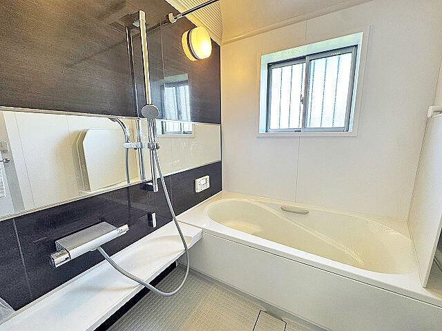 浴室 彦根市日夏町