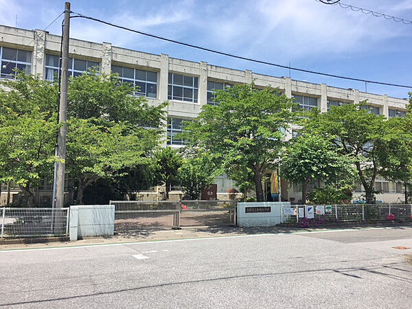 彦根市立金城小学校