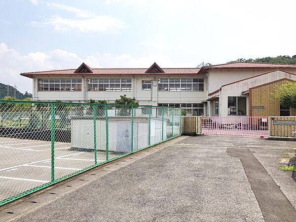 南郷幼稚園