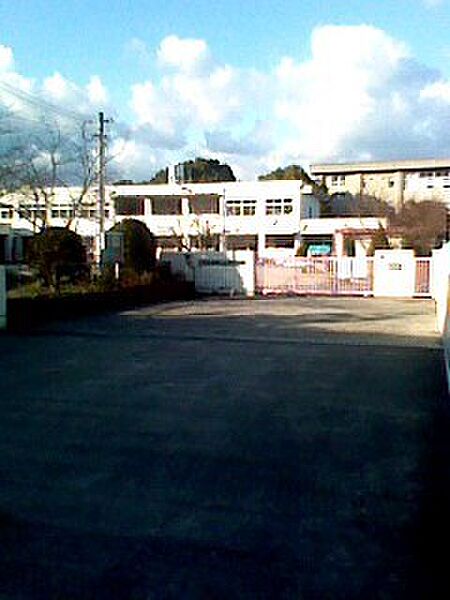 橿原市立耳成西幼稚園