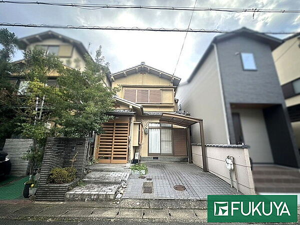 外観：326000225011