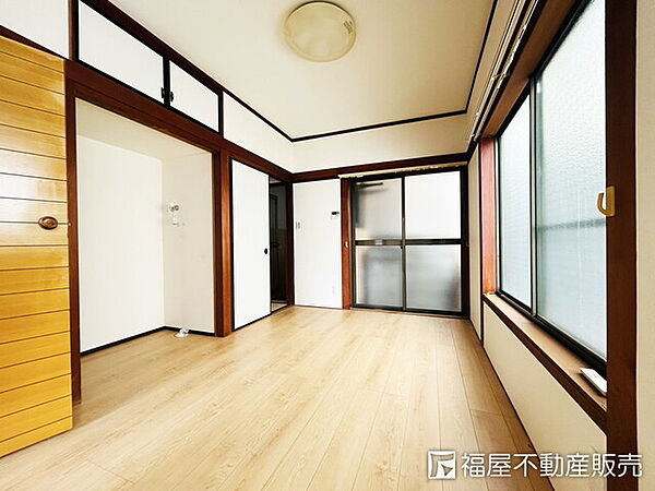 外観：326000224108