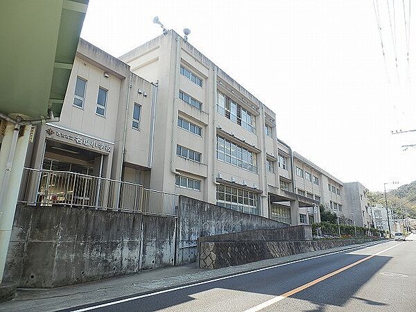 西宮市立名塩小学校