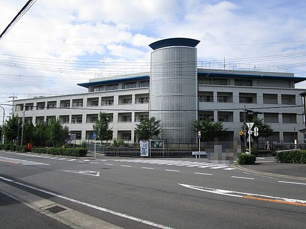 宇治市立大久保小学校