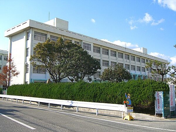 明石市立林小学校