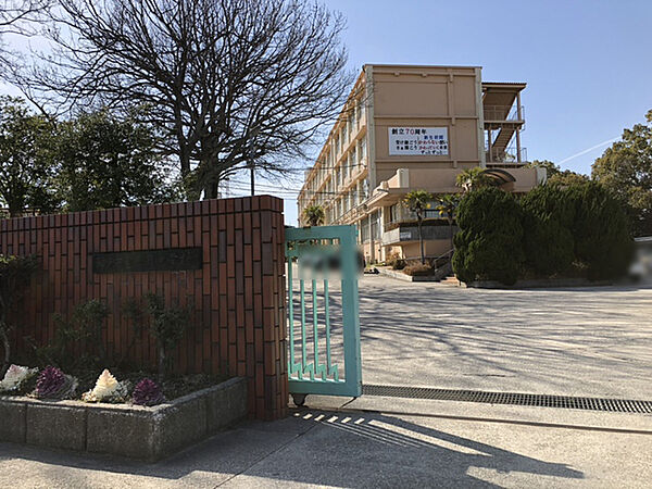 神戸市立岩岡中学校