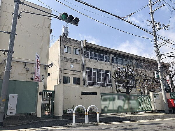 堺市立登美丘西小学校