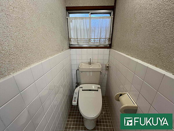 トイレを拡大表示