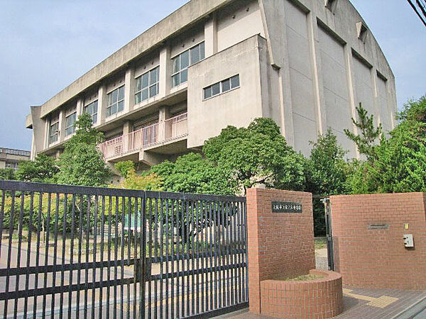 大阪市立住之江中学校