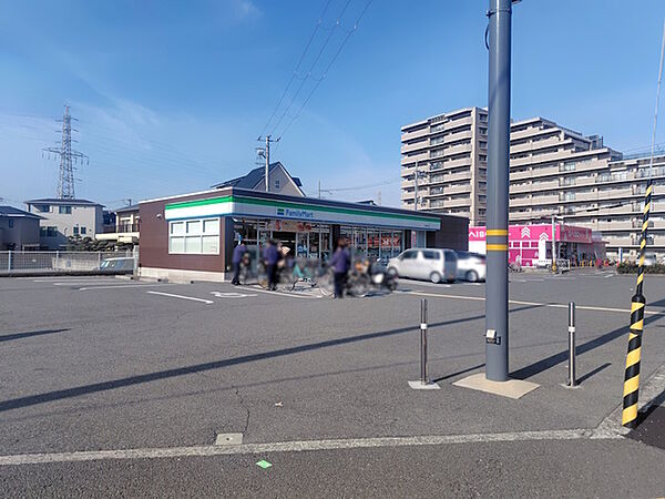 ファミリーマート 堺堀上町店