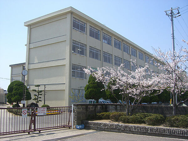 加古川市立平岡中学校