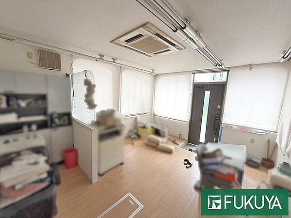 室内を拡大表示