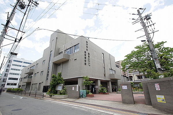 蹉蛇図書館