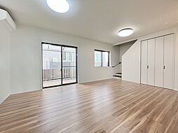 枚方市出屋敷元町1丁目　中古戸建